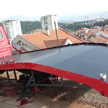 Trailer ramp manufacturing 2